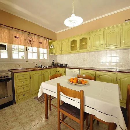 Holiday home Nodaros *