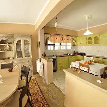 Tatil Evi Nodaros *